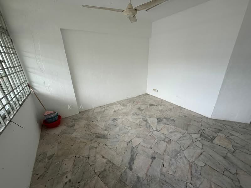 Apartment for Sale at Majestic Height - Kayson Loh - Interior - PropertyGuru.com.my