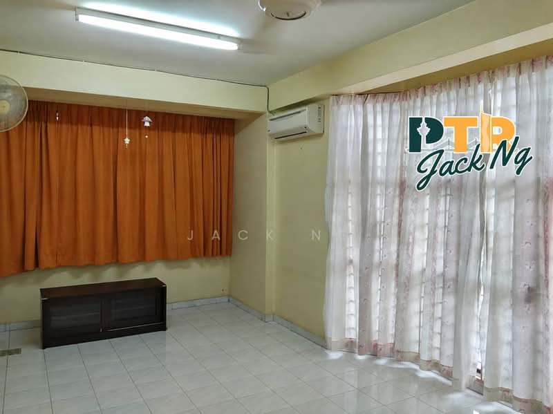 Pangsapuri untuk Disewa di Taman Tanjung - Jack Ng - Living Room - PropertyGuru.com.my
