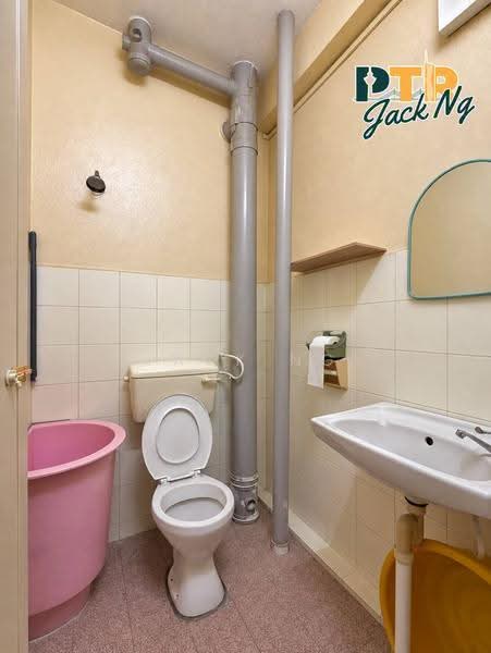 Apartment for Rent at Taman Tanjung - Jack Ng - Bathroom - PropertyGuru.com.my