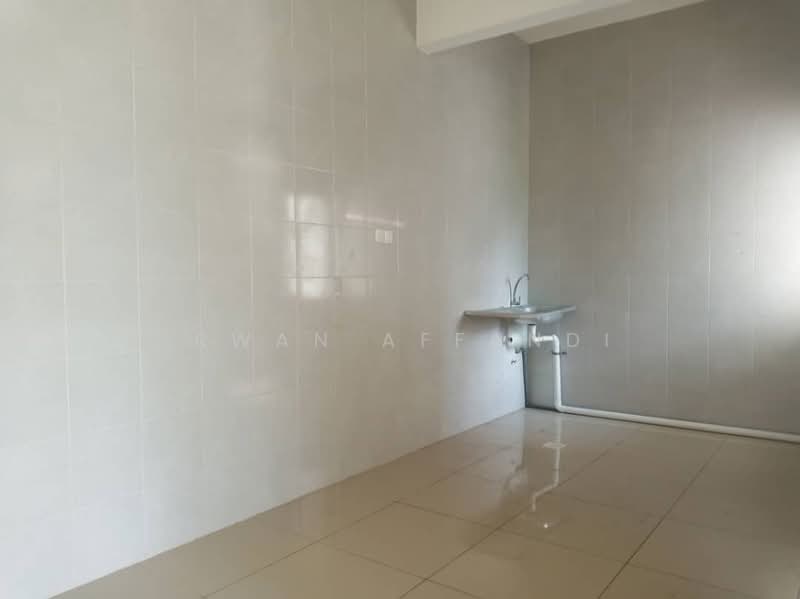 Cluster House for Sale in Bandar Saujana Putra (Tanjong Duabelas) - Irwan Affandi - Interior - PropertyGuru.com.my