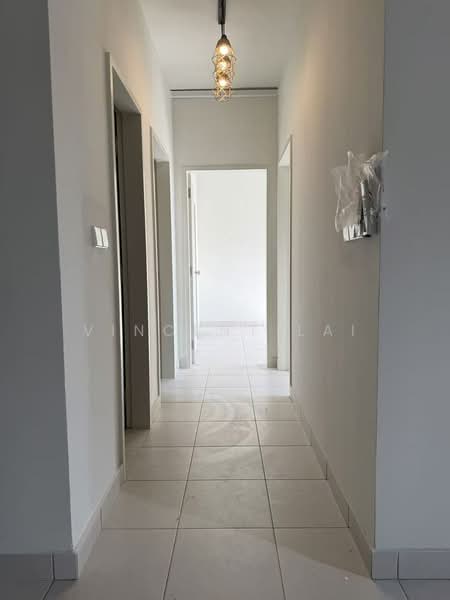 Pangsapuri untuk Disewa di Residensi Max - Vincent Lai - Corridor - PropertyGuru.com.my