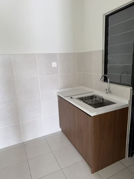 Pangsapuri untuk Disewa di Residensi Max - Vincent Lai - Kitchen - PropertyGuru.com.my
