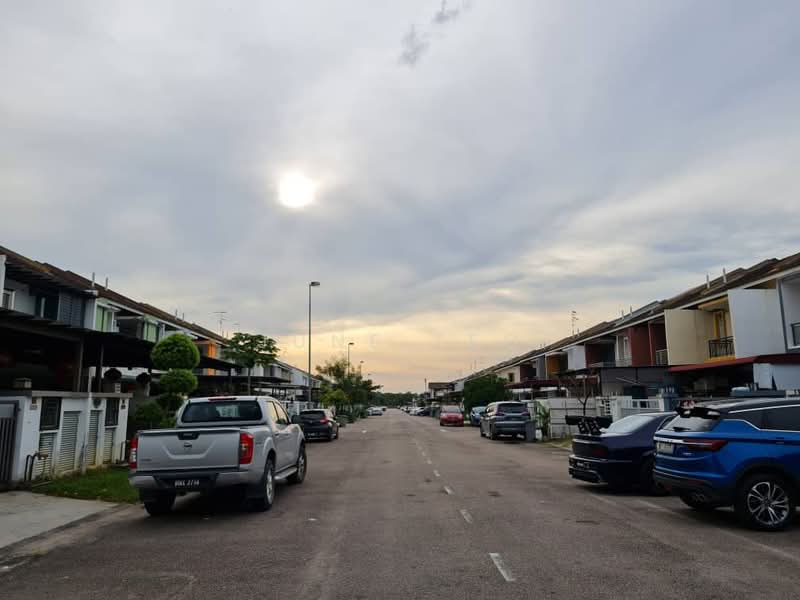 Rumah Teres 2-Tingkat untuk Dijual di Nusa Bayu (Iskandar Puteri (Nusajaya)) - June Teo - Exterior - PropertyGuru.com.my