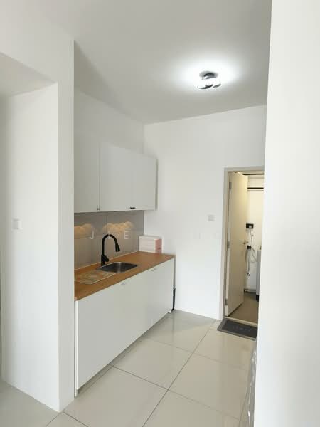 Pangsapuri untuk Disewa di Vivo Executive Apartment - Jie Ying - Kitchen - PropertyGuru.com.my