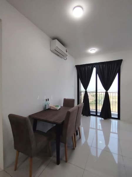 Pangsapuri untuk Disewa di Vivo Executive Apartment - Jie Ying - Dining Room - PropertyGuru.com.my