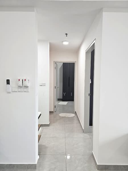 Service Residence for Rent at Savana @ Utropolis - Jie Ying - Corridor - PropertyGuru.com.my