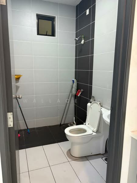 Soho untuk Disewa di Taman Austin Perdana (Tebrau) - Wallace Ang - Bathroom - PropertyGuru.com.my