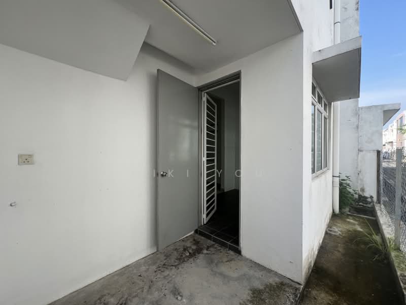 2-storey Terraced House for Rent in Bandar Rimbayu (Telok Panglima Garang) - Miki You - Entrance - PropertyGuru.com.my