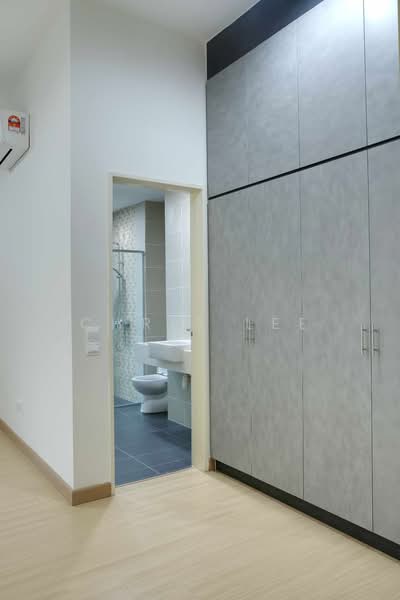 Condominium for Rent at Brezza Hill - Chris Lee - Bathroom - PropertyGuru.com.my