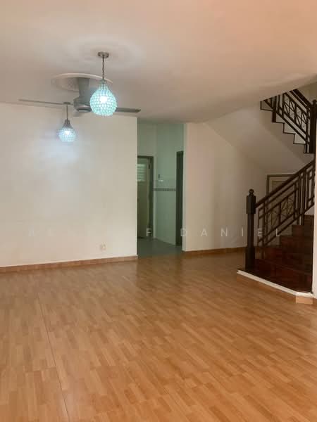 Rumah Teres untuk Dijual di Putra Heights (Subang Jaya) - Ashraff Daniel - Living Room - PropertyGuru.com.my