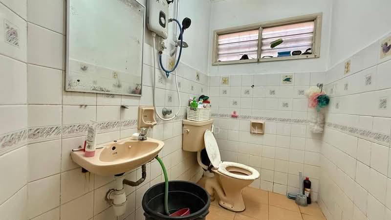 Rumah Teres 2 Tingkat untuk Dijual di Cheras (Selangor) - Ashraff Daniel - Bathroom - PropertyGuru.com.my