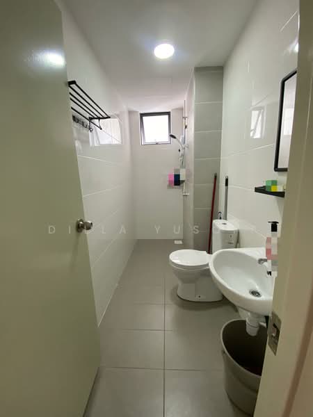 Condominium for Rent at Topaz Residence - DILLA YUSOFF - Bathroom - PropertyGuru.com.my
