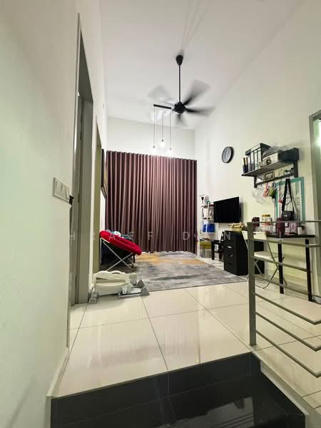 Rumah Teres 2-Tingkat untuk Dijual di Klang (Selangor) - Ashraff Daniel - Living Room - PropertyGuru.com.my