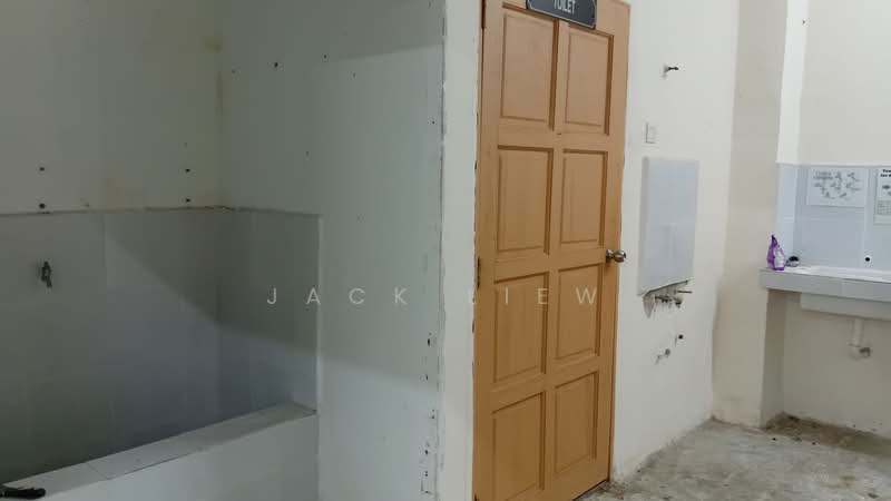 Kedai untuk Disewa di Selayang (Selangor) - Jack Liew - Bathroom - PropertyGuru.com.my