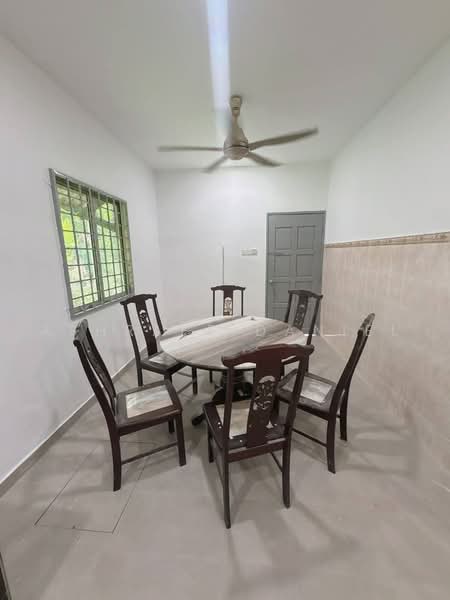 2-storey Terraced House for Sale in Bandar Tasik Puteri (Rawang) - Ashraff Daniel - Dining Room - PropertyGuru.com.my