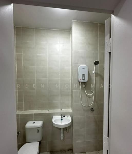 Kondominium untuk Disewa di Residensi Adelia 3 - Reen Mohamad - Bathroom - PropertyGuru.com.my