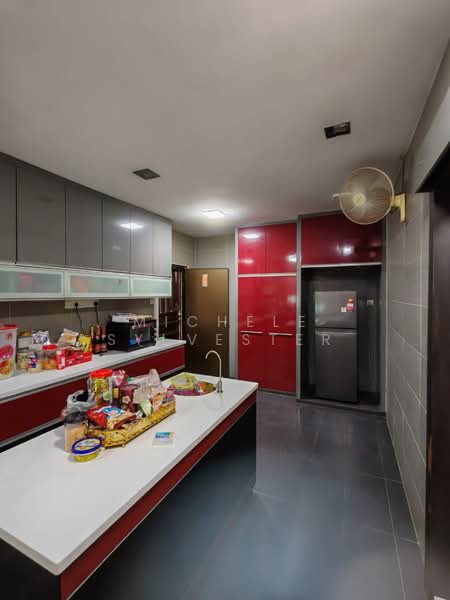 Rumah Teres 2 Tingkat untuk Dijual di Taman Sutera Utama (Skudai) - Michele Sylvester - Kitchen - PropertyGuru.com.my