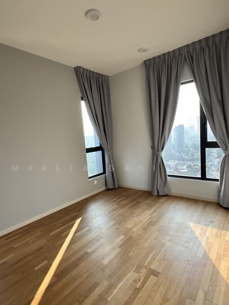 Servis Apartment untuk Dijual di Residensi Solaris Parq - Mareta Ganiyeva - PropertyGuru.com.my