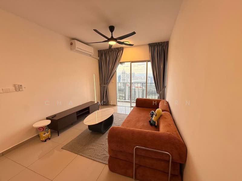 Kondominium untuk Disewa di Residensi Dutamas Dahlia - Chai Ming Hern - Living Room - PropertyGuru.com.my