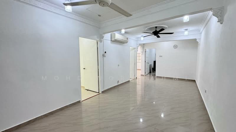 Rumah Teres 1-Tingkat untuk Dijual di Kepong (Kuala Lumpur) - Mohd Nor Fahmi - Living Room - PropertyGuru.com.my