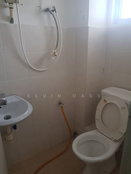 Rumah Teres 3 Tingkat untuk Dijual di Taman Sri Gombak (Gombak) - Kevin Dass - Bathroom - PropertyGuru.com.my