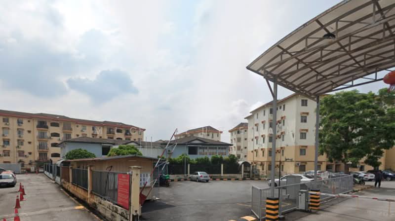 Pangsapuri untuk Dijual di Subang Perdana Goodyear Court 5 - Michelle Tai - Exterior - PropertyGuru.com.my