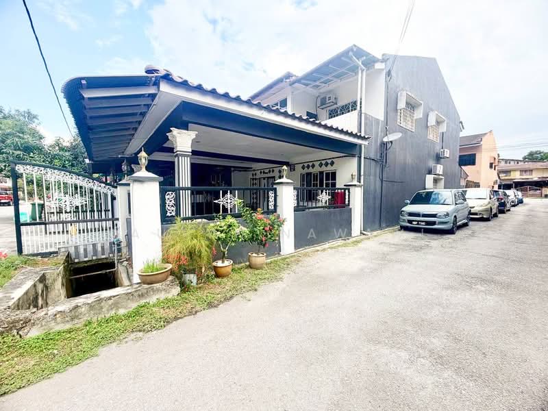 2-storey Terraced House for Sale in Taman Rakan (Kajang) - Fauran Nawawi - PropertyGuru.com.my