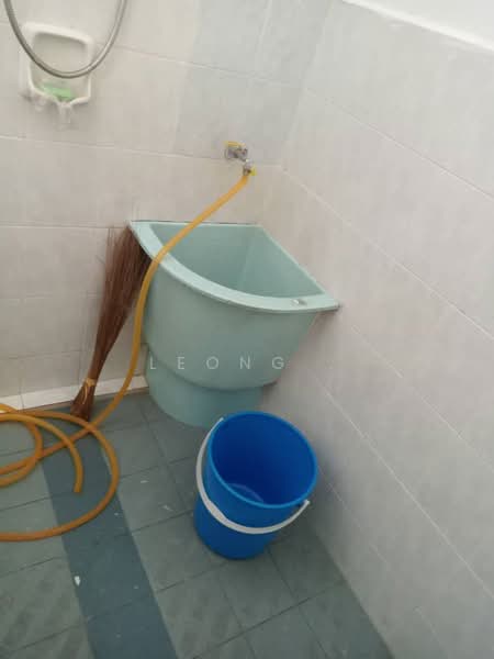 1-storey Terraced House for Rent in Bayan Lepas (Penang) - Leong . - Bathroom - PropertyGuru.com.my