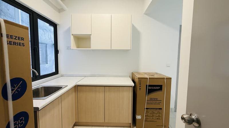 Service Residence for Rent at Residensi Bukit Tiara - Robert See - PropertyGuru.com.my