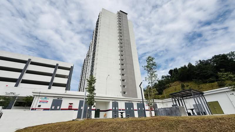 Service Residence for Rent at Residensi Bukit Tiara - Robert See - PropertyGuru.com.my