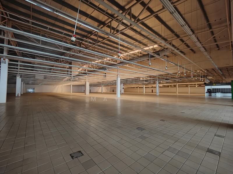 Retail Space for Rent in Batu Berendam (Melaka) - May . - Interior - PropertyGuru.com.my