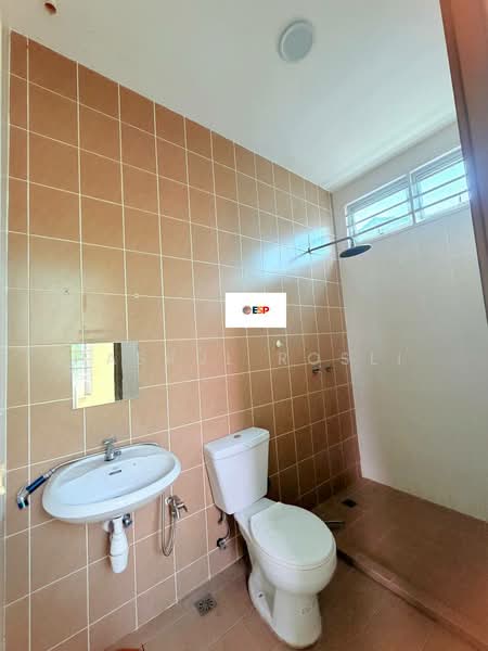 Rumah Teres 2 Tingkat untuk Dijual di Sungai Petani (Kedah) - Hasrul Rosli - Bathroom - PropertyGuru.com.my
