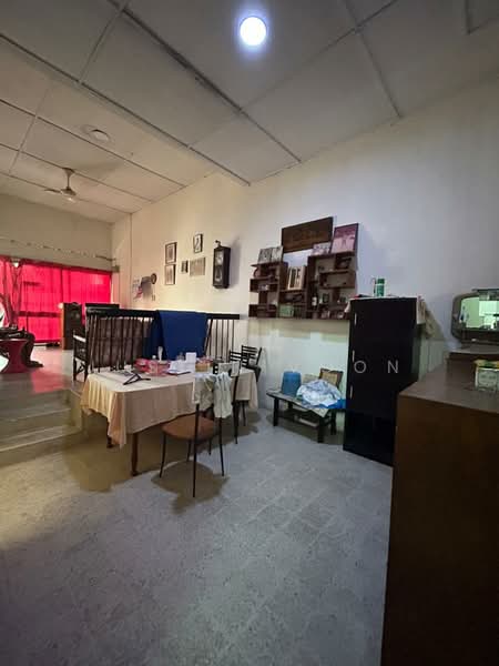 Rumah Teres 1 Tingkat untuk Disewa di Kepong (Kuala Lumpur) - Justin Voon - Living Room - PropertyGuru.com.my