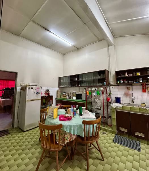 Rumah Teres 1 Tingkat untuk Disewa di Kepong (Kuala Lumpur) - Justin Voon - Kitchen - PropertyGuru.com.my