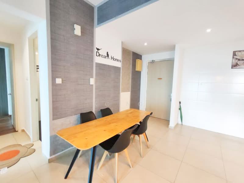 Servis Apartment untuk Dijual di Reizz Residence - KC Ng - Dining Room - PropertyGuru.com.my