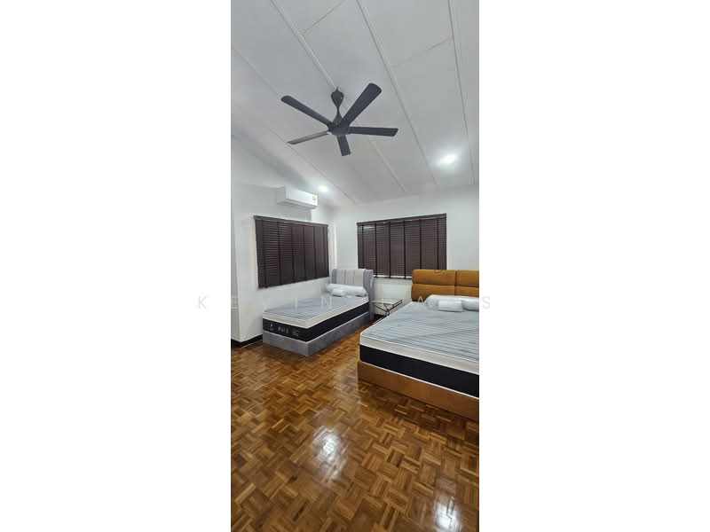 Rumah Banglo untuk Disewa di Seksyen 22 (Petaling Jaya) - Kevin Dass - Bedroom - PropertyGuru.com.my