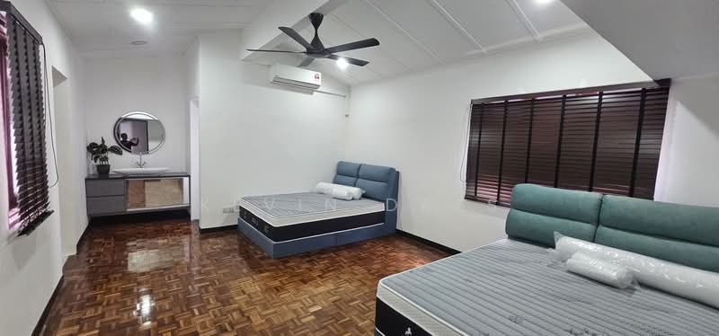 Rumah Banglo untuk Disewa di Seksyen 22 (Petaling Jaya) - Kevin Dass - Bedroom - PropertyGuru.com.my