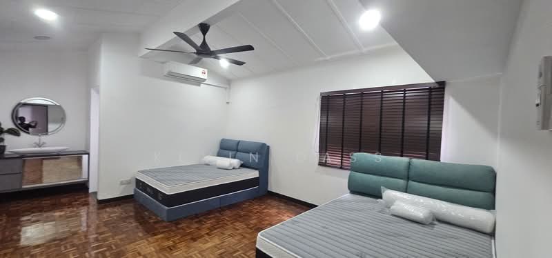 Rumah Banglo untuk Disewa di Seksyen 22 (Petaling Jaya) - Kevin Dass - Bedroom - PropertyGuru.com.my
