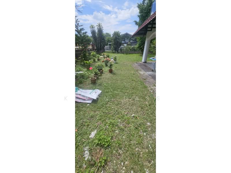 Rumah Banglo untuk Disewa di Seksyen 22 (Petaling Jaya) - Kevin Dass - Garden - PropertyGuru.com.my