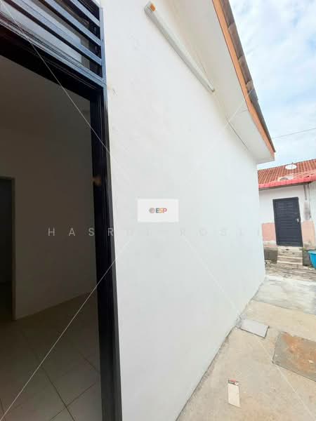 1-storey Terraced House for Sale in Bandar Seri Astana (Sungai Petani) - Hasrul Rosli - Exterior - PropertyGuru.com.my