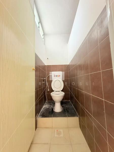 1-storey Terraced House for Sale in Bandar Seri Astana (Sungai Petani) - Hasrul Rosli - Bathroom - PropertyGuru.com.my
