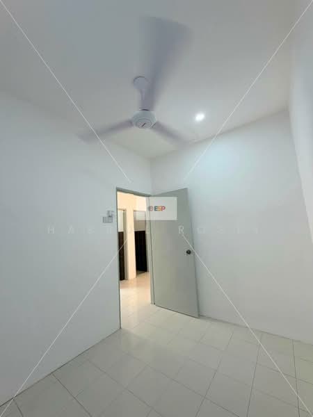 1-storey Terraced House for Sale in Bandar Seri Astana (Sungai Petani) - Hasrul Rosli - Interior - PropertyGuru.com.my