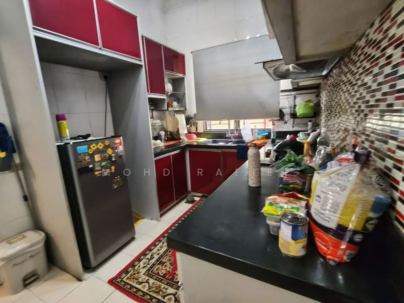 Rumah Berkembar untuk Dijual di Bandar Baru Bangi (Selangor) - Mohd Rafiee - Kitchen - PropertyGuru.com.my