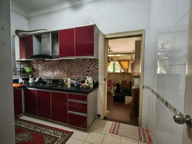 Rumah Berkembar untuk Dijual di Bandar Baru Bangi (Selangor) - Mohd Rafiee - Kitchen - PropertyGuru.com.my