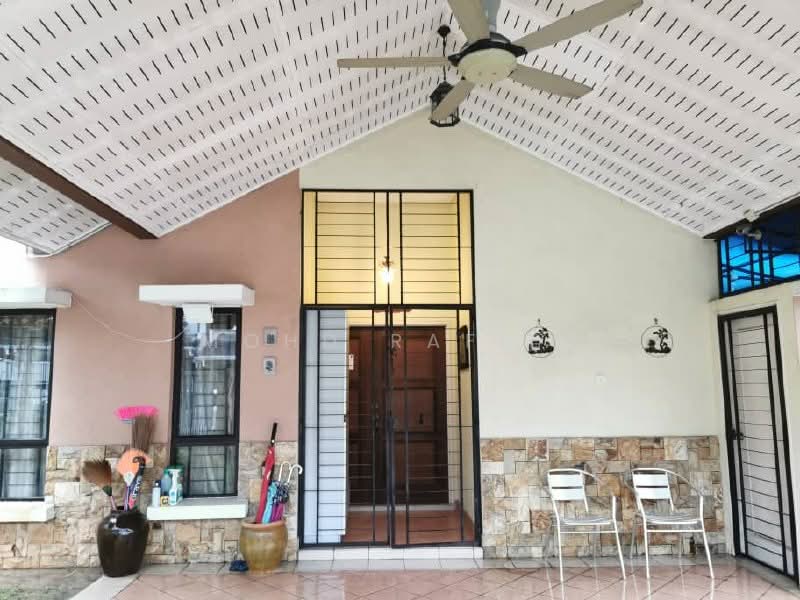 Rumah Berkembar untuk Dijual di Bandar Baru Bangi (Selangor) - Mohd Rafiee - Exterior - PropertyGuru.com.my