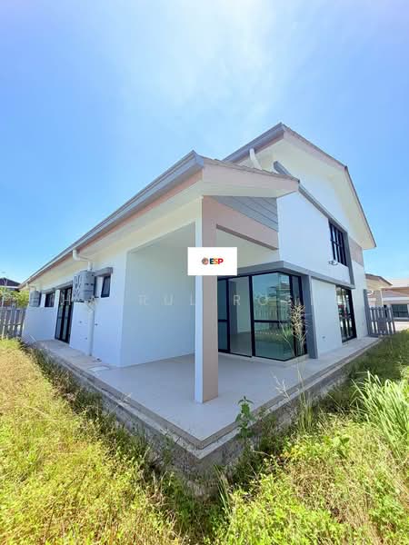 Rumah Berkembar untuk Dijual di Kepala Batas (Penang) - Hasrul Rosli - Exterior - PropertyGuru.com.my