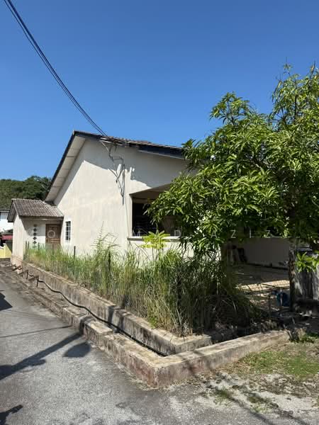 Rumah Teres untuk Dijual di Kuantan (Pahang) - Mohammad Azizi - PropertyGuru.com.my