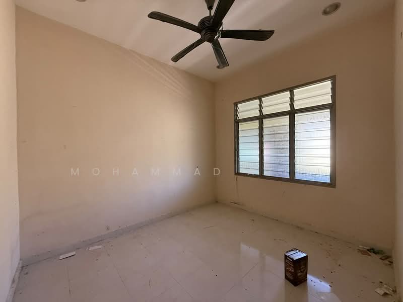 Rumah Teres untuk Dijual di Kuantan (Pahang) - Mohammad Azizi - PropertyGuru.com.my