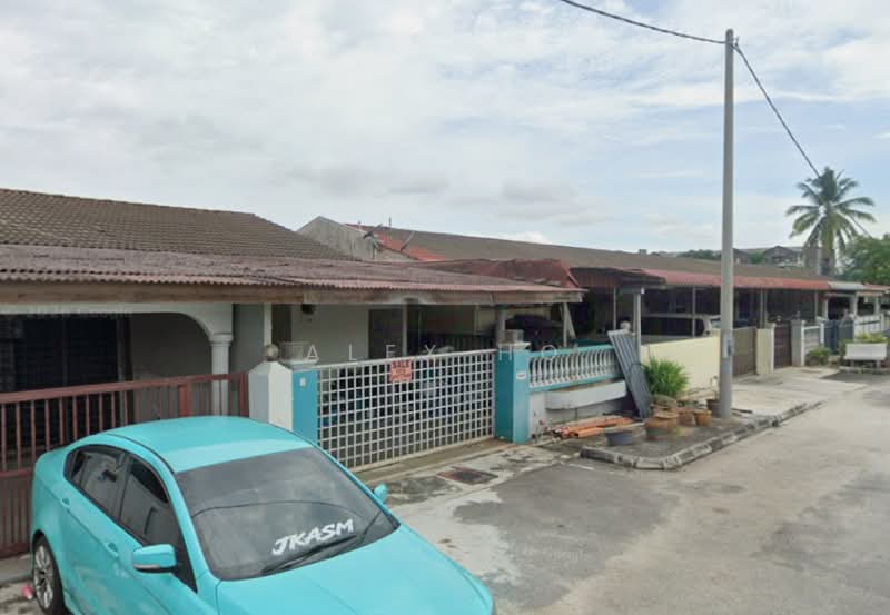1-storey Terraced House for Sale in Taman Tangling (Simpang Ampat) - Alex Ho - Exterior - PropertyGuru.com.my