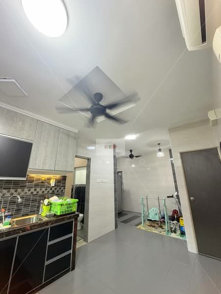 Rumah Berkembar untuk Dijual di Taman Penting (Nibong Tebal) - Hasrul Rosli - Kitchen - PropertyGuru.com.my